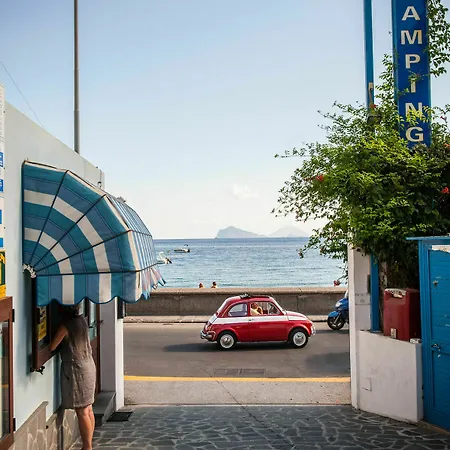 Кемпинг Baia Unci Липари