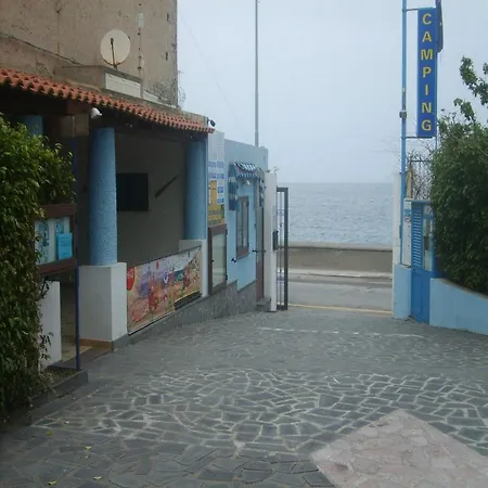 Camping Baia Unci 2*